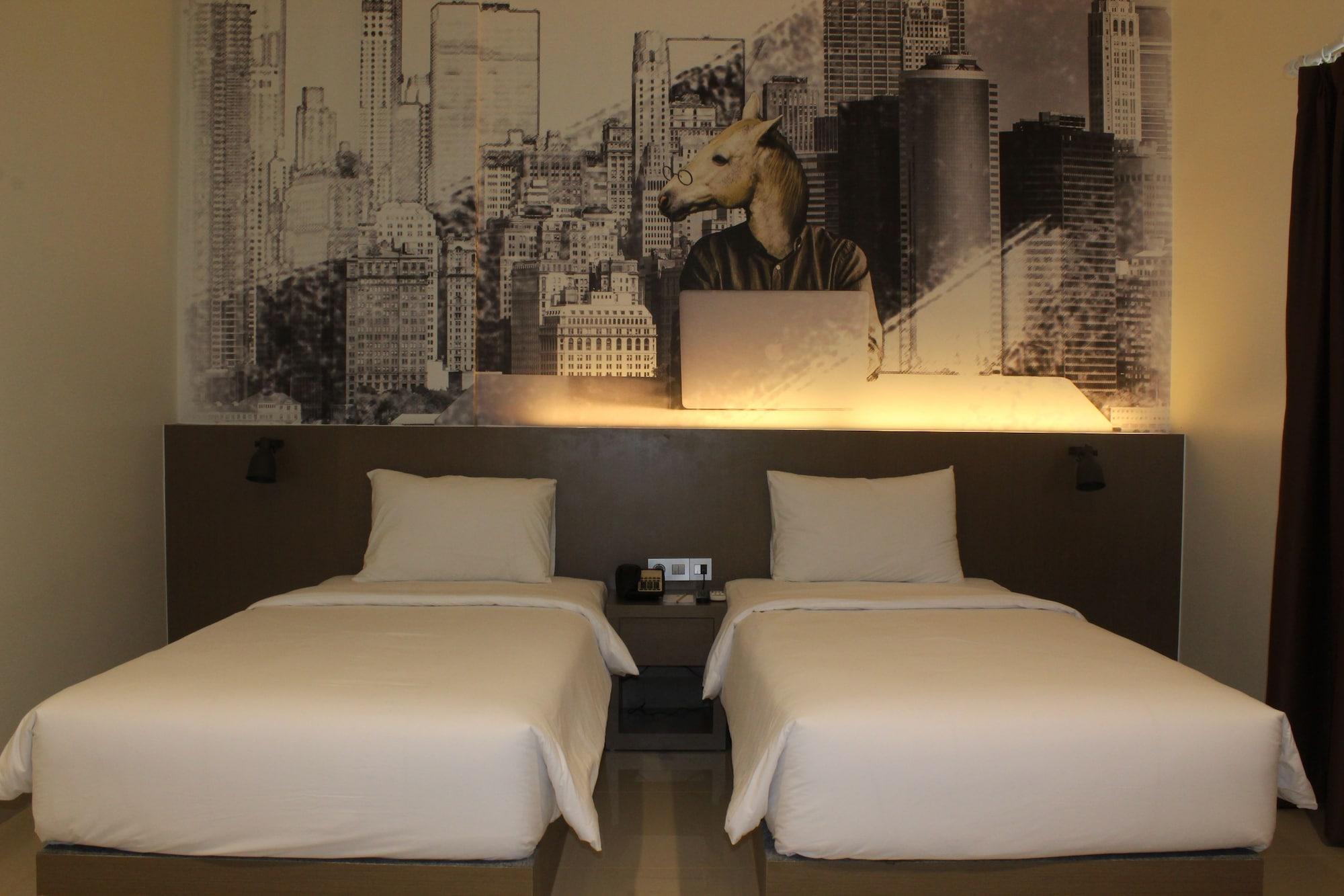Opi Indah Hotel Palembang Zewnętrze zdjęcie