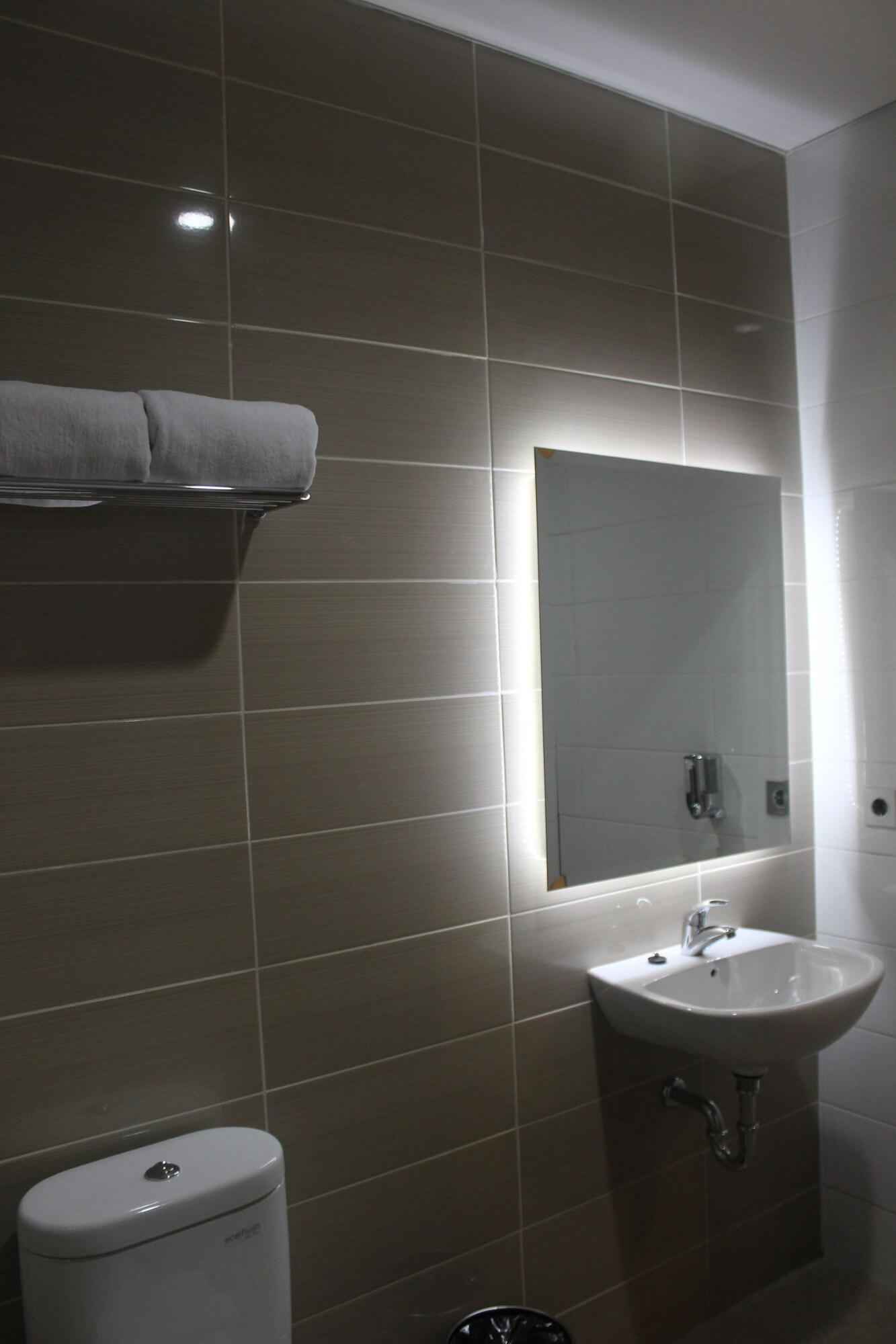 Opi Indah Hotel Palembang Zewnętrze zdjęcie
