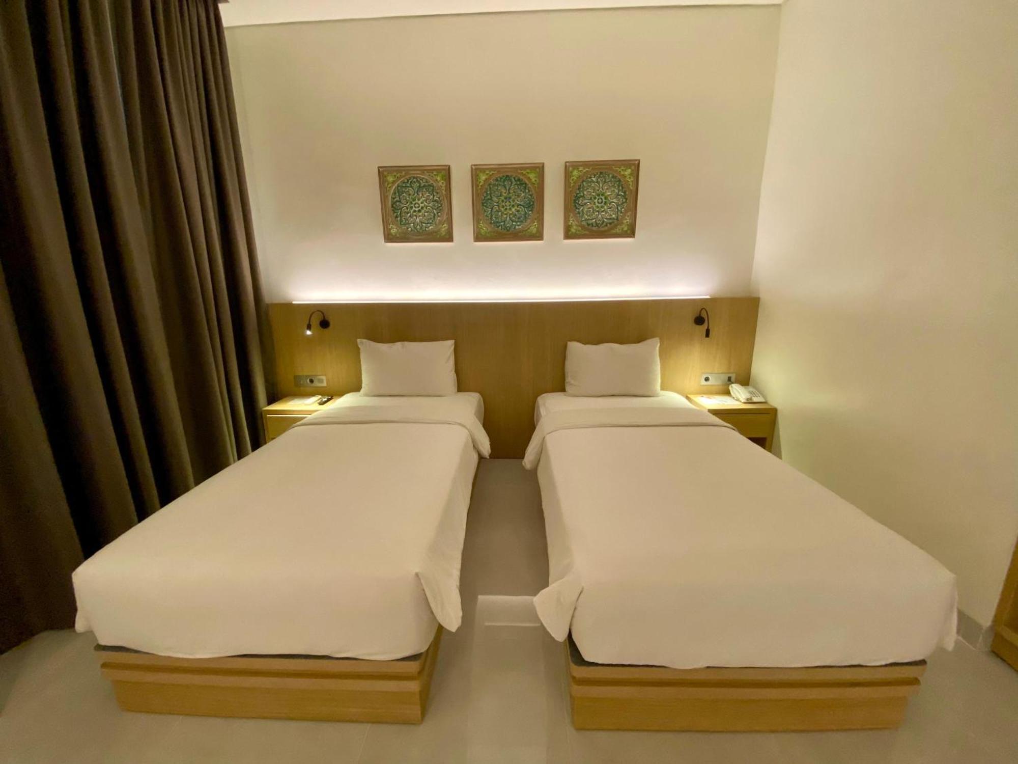 Opi Indah Hotel Palembang Zewnętrze zdjęcie