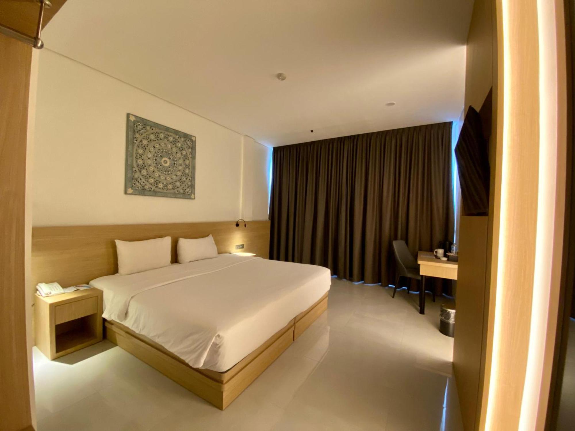 Opi Indah Hotel Palembang Zewnętrze zdjęcie
