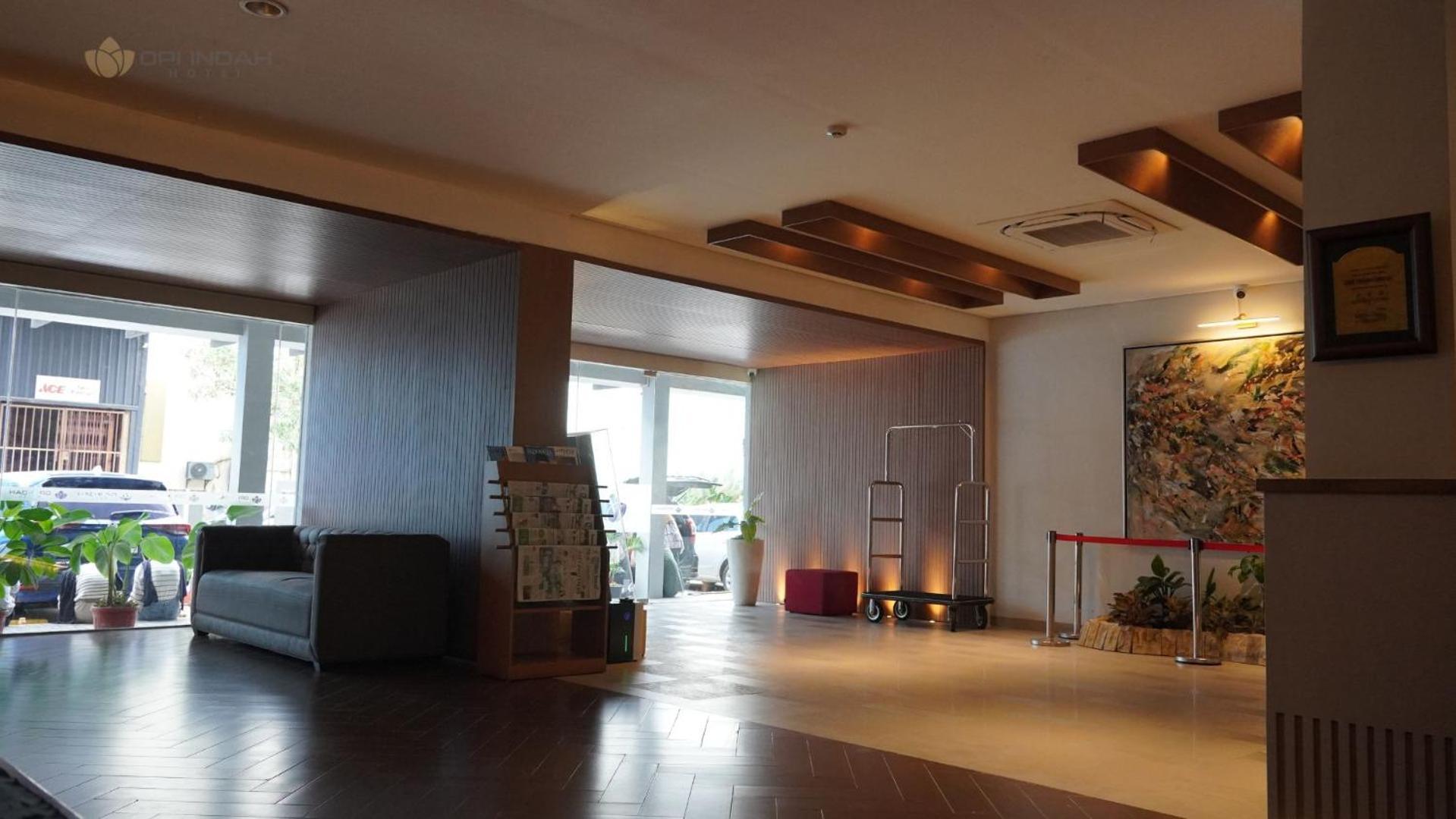 Opi Indah Hotel Palembang Zewnętrze zdjęcie