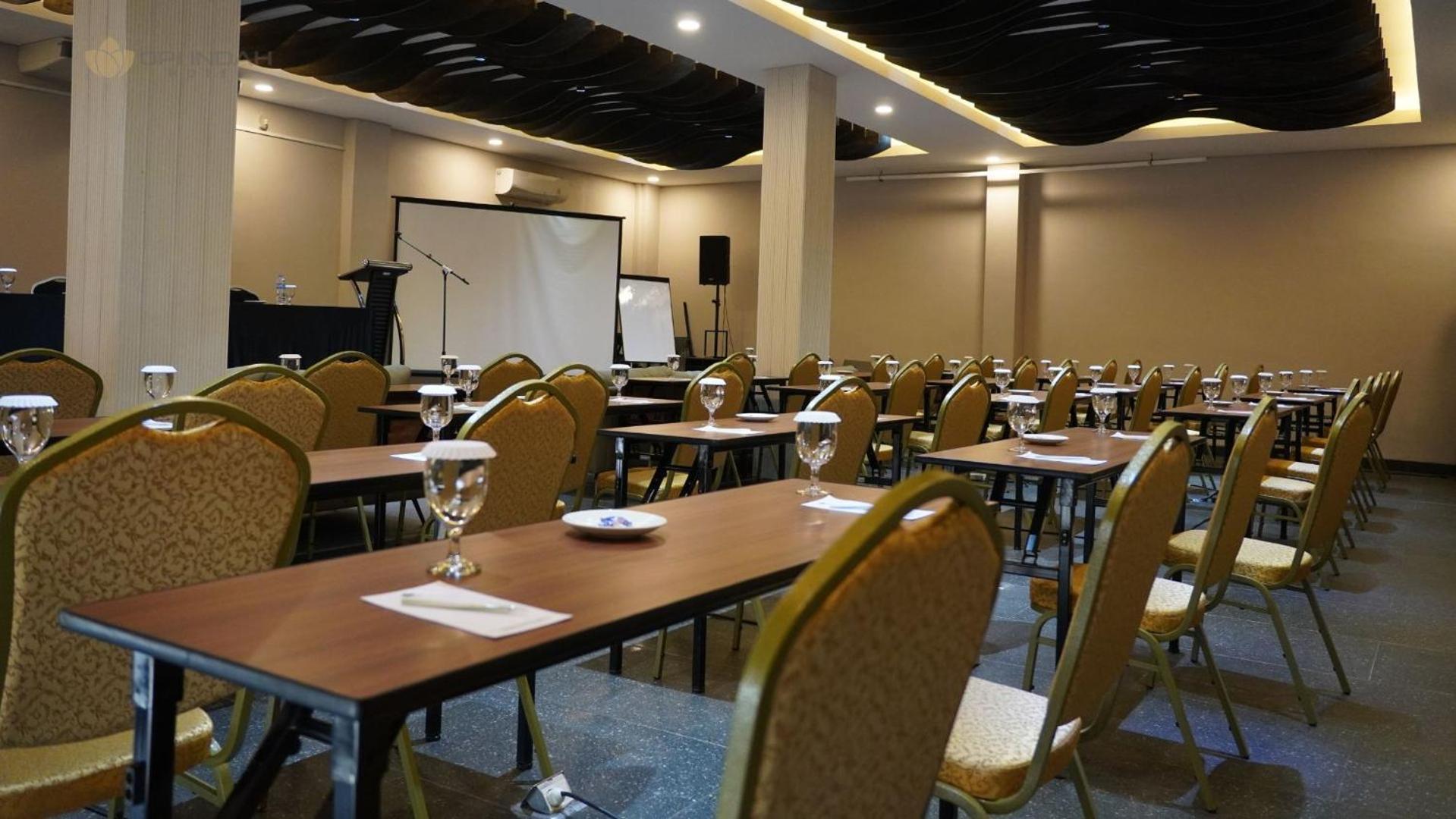 Opi Indah Hotel Palembang Zewnętrze zdjęcie
