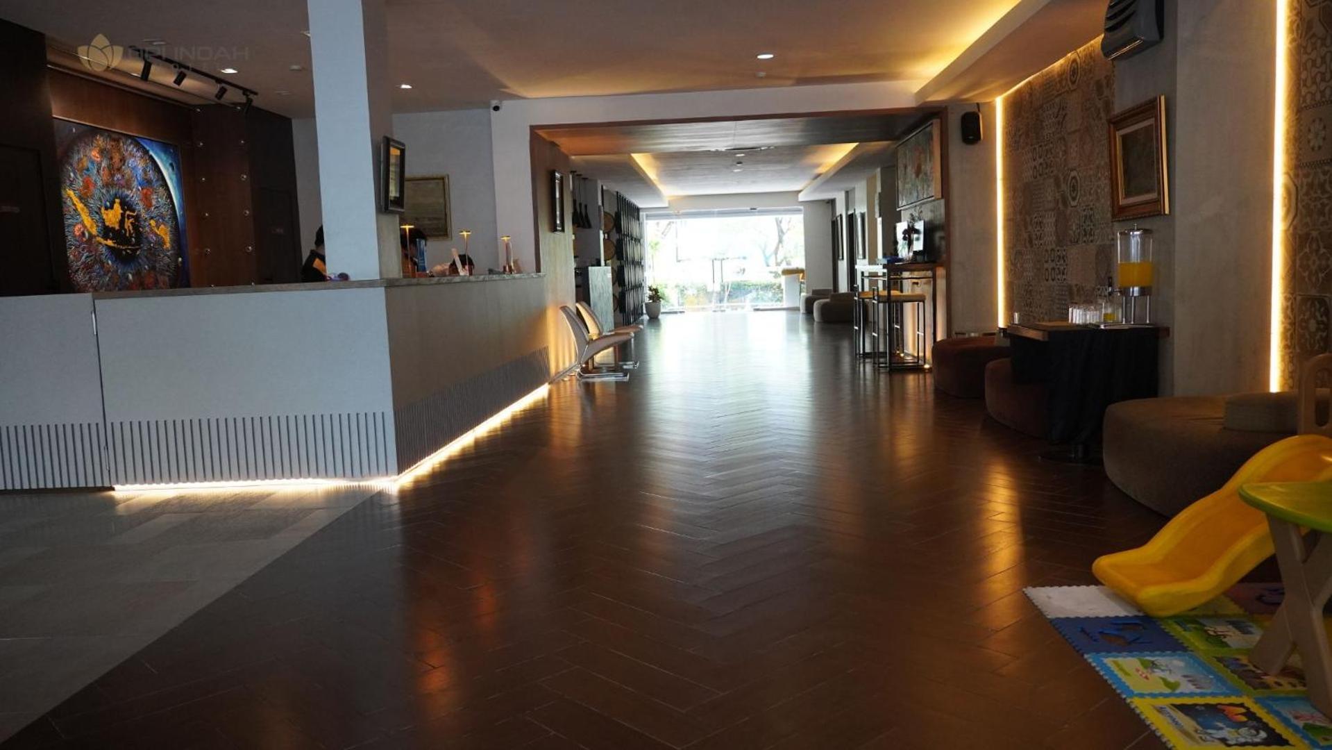 Opi Indah Hotel Palembang Zewnętrze zdjęcie