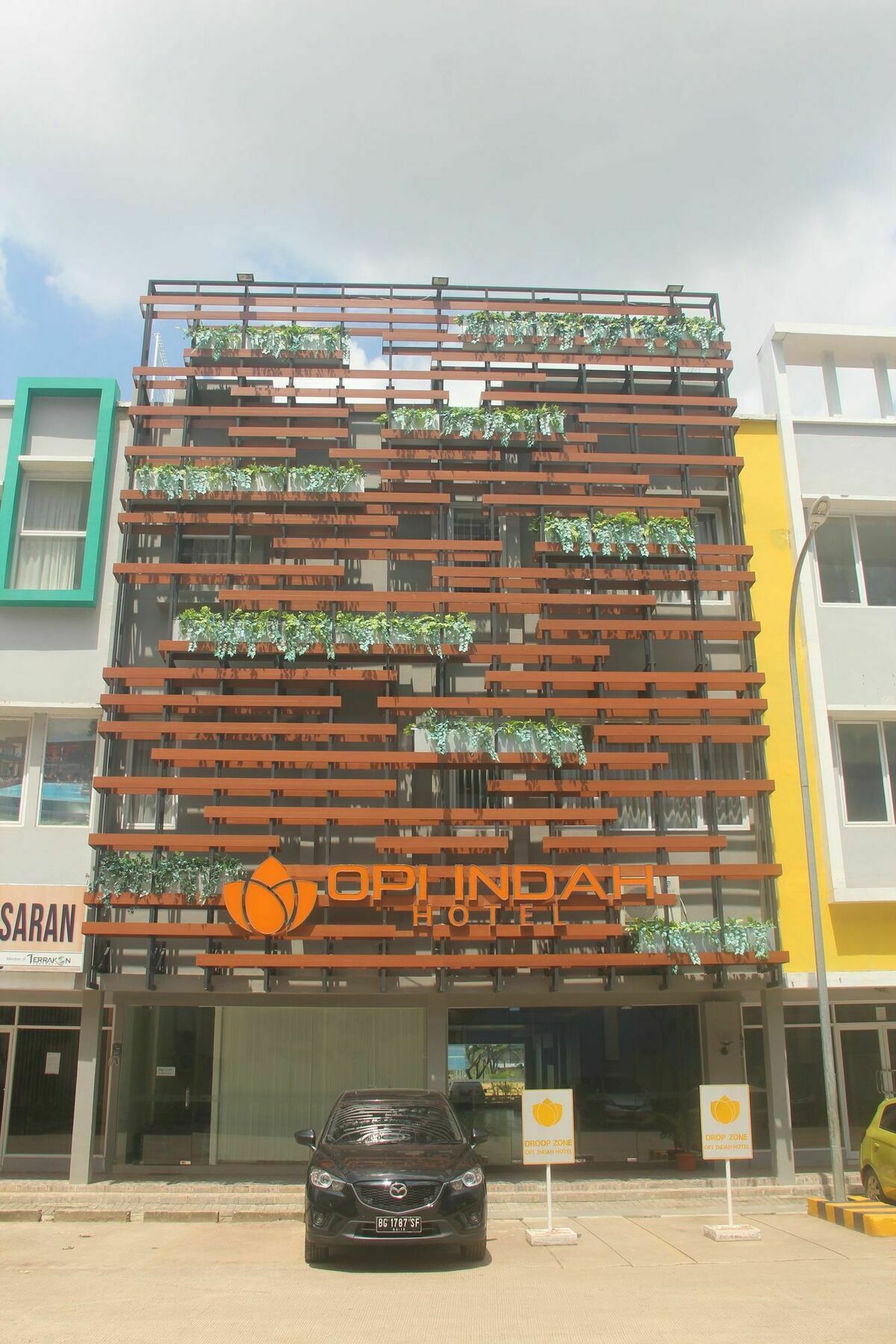 Opi Indah Hotel Palembang Zewnętrze zdjęcie